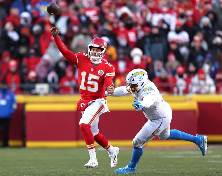 Patrick Mahomes Injury: Determined QB Vows to Return Athletic After Gut-Wrenching Season-Ending Knee Injury in 2026